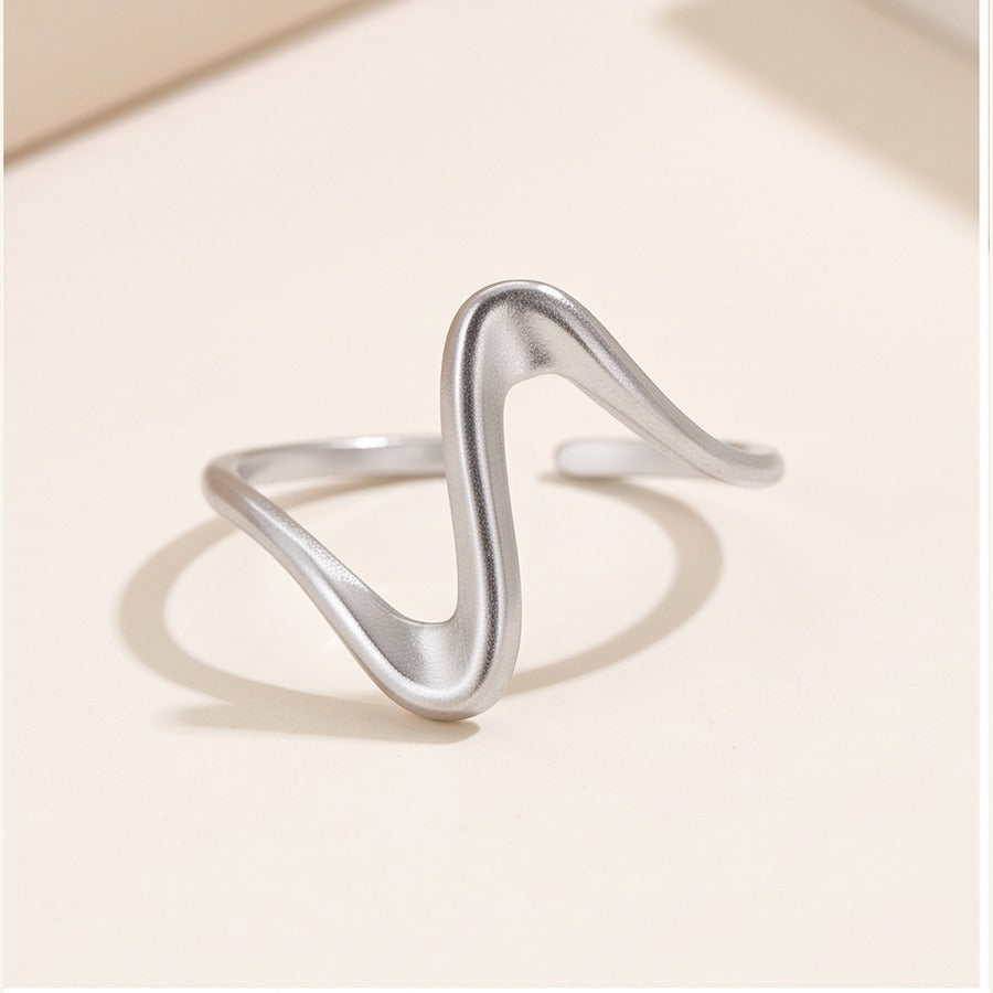 Minimalist Wave Adjustable Ring
