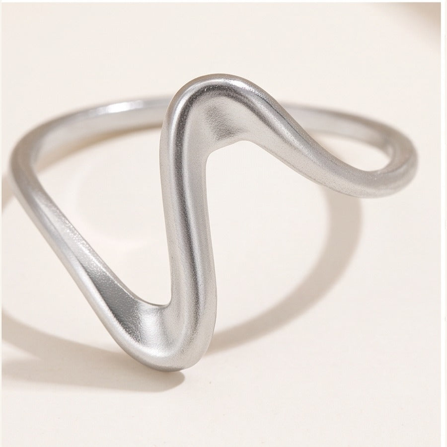 Minimalist Wave Adjustable Ring