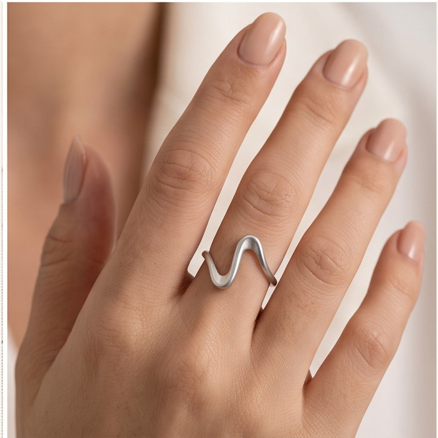 Minimalist Wave Adjustable Ring