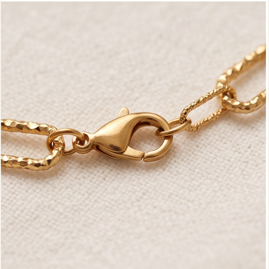Textured Paperclip Chain Necklace